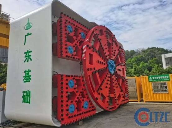 W8800×H5500矩形顶管机轴承及刀盘座整装顺利通过客户验收