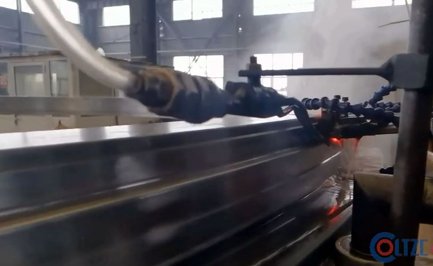 特大型盾构刀盘座轴承生成制造现场曝光