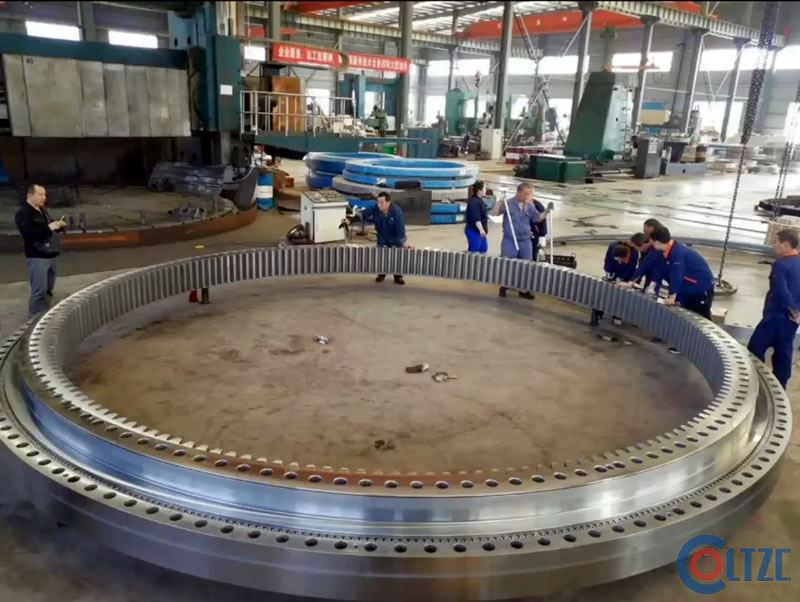 洛阳特大型轴承创造历史的50个瞬间 洛阳特大型轴承创造历史的50个瞬间